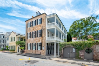 61 Tradd St, Charleston, SC 29401