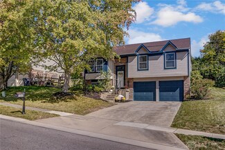 5048 Riverwatch Dr, Cincinnati, OH 45238