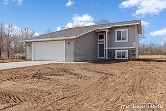 2128 Westfield Ln, Otsego, MI 49078