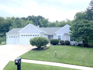 1170 N Trail Ct NE, Comstock Park, MI 49321