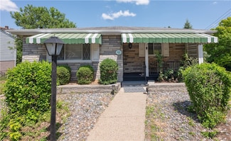 32 Brisk Ave, Mc Kees Rocks, PA 15136