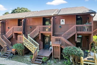 206 Lakeside Villa Unit A, Diamondhead, MS 39525