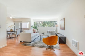 6000 Canterbury Dr Unit D212, Culver City, CA 90230