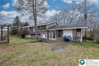 8 High St, Glendon, PA 18042