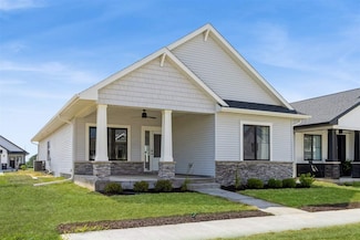 768 Clover Hill Dr, North Liberty, IA 52317