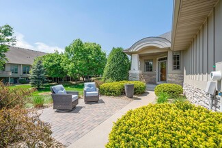 17365 Hanson Ct, Eden Prairie, MN 55347