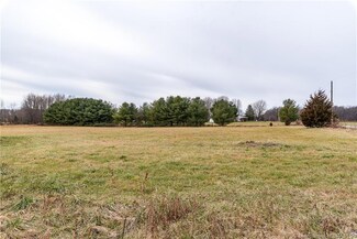10968 E New London Rd, Lexington, IN 47138
