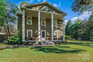 242 Templeton Rd Unit 246, Mooresville, NC 28117