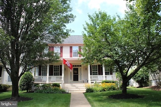 26221 Lands End Dr, Chantilly, VA 20152