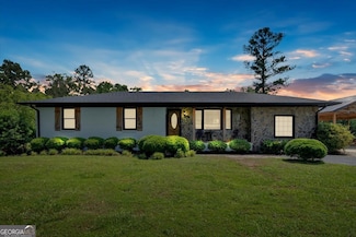 401 Cashtown Loop Rd, Aragon, GA 30104
