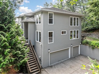 8427 NW Timber Ridge Ct, Portland, OR 97229