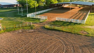 2595 Lower Mission Valley Rd, Victoria, TX 77905
