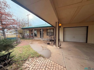 1809 E Grand Ave, Clovis, NM 88101