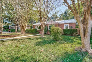 631 W Avery St, Pensacola, FL 32501