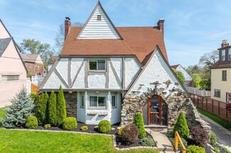 1110 Egan Hills Dr, Cincinnati, OH 45229
