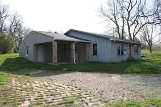 160 Linford Ln, Kittanning, PA 16201