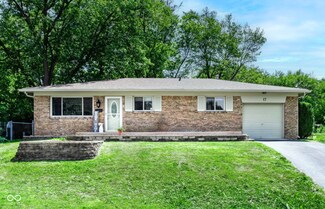 17 Oakmont Ct, Beech Grove, IN 46107