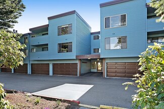 233 SW 154th St Unit 108, Burien, WA 98166
