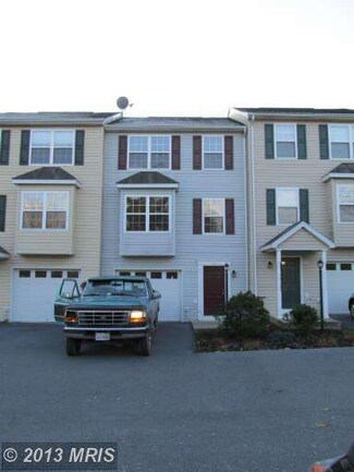 19 Perry Ct, Toms Brook, VA 22660