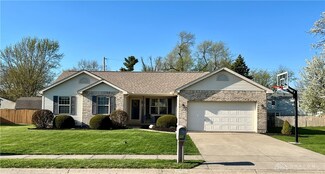 119 Heckman Dr, Englewood, OH 45322