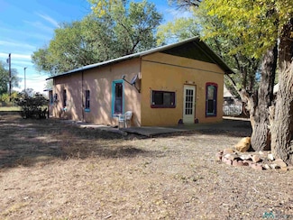 103 Cimarron Ave, Springer, NM 87747