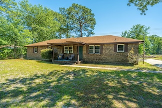 565 Estates Dr, Walterboro, SC 29488
