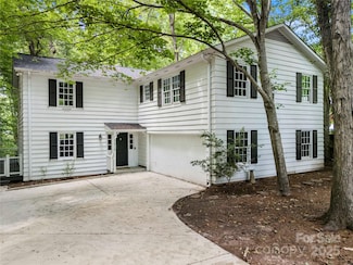 5016 Celeste Ct, Charlotte, NC 28270