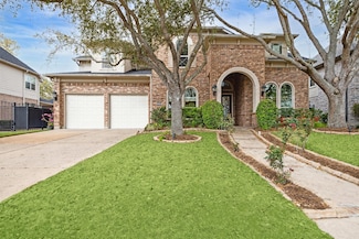 3310 Louvre Ln, Houston, TX 77082