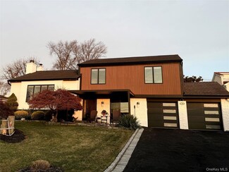 76 Kensington Oval, New Rochelle, NY 10805