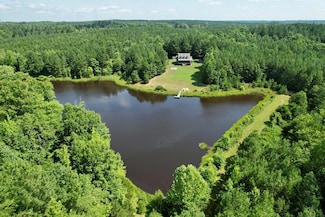4554 Plank Rd, Kenbridge, VA 23944