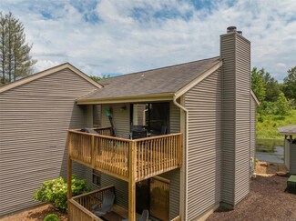83 Geneva Bend Dr, Innsbrook, MO 63390