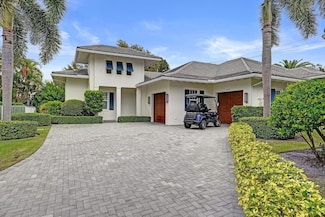 2590 Estates Dr, North Palm Beach, FL 33410