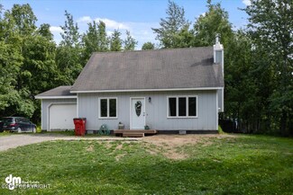 631 S Serrano Dr, Wasilla, AK 99654