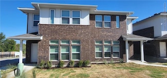 605 W South St Unit 372, Leander, TX 78641
