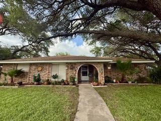 1638 W Palm Dr, Aransas Pass, TX 78336