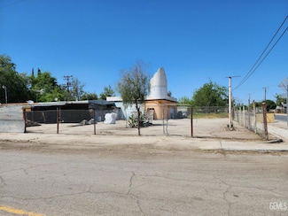 18499 Shafter Ave, Shafter, CA 93263