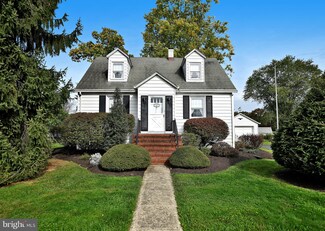 23 Mountain Rd, Fallston, MD 21047