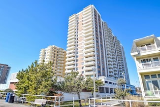 100 S Berkley Square Unit 21D, Atlantic City, NJ 08401