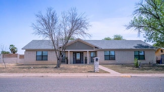 924 Vista Hermosa Dr, Eagle Pass, TX 78852