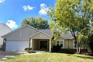 1063 Riverwood Place Dr, Florissant, MO 63031