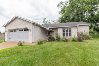 7555 Upper Meadow Rd, Newburgh, IN 47630