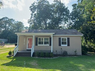 3810 Tift Ave N, Tifton, GA 31794