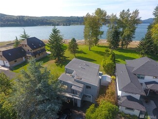 195 Ostervold Rd, Cathlamet, WA 98612
