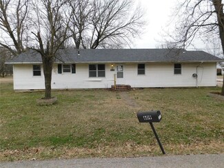 609 S 4th St, Arma, KS 66712