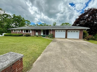 1204 Sullivan Rd, Glen Morgan, WV 25813