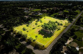 17701 SW 54th St, Southwest Ranches, FL 33331
