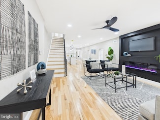 503 E Walnut Ln, Philadelphia, PA 19144