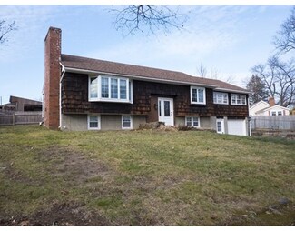 6 Fenton St, Feeding Hills, MA 01030