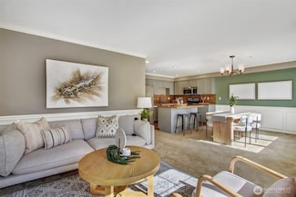 10549 Stone Ave N Unit 103, Seattle, WA 98133