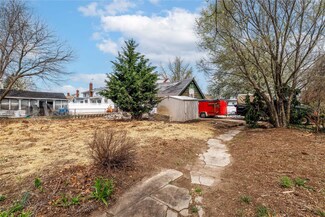 262-15 82nd Ave, Floral Park, NY
